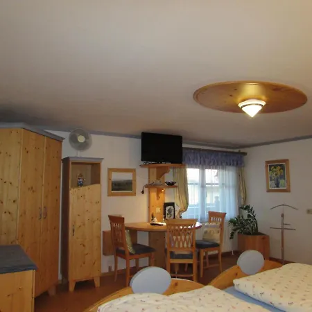 Nocleg ze śniadaniem Arkadenhof Fam. Schneider