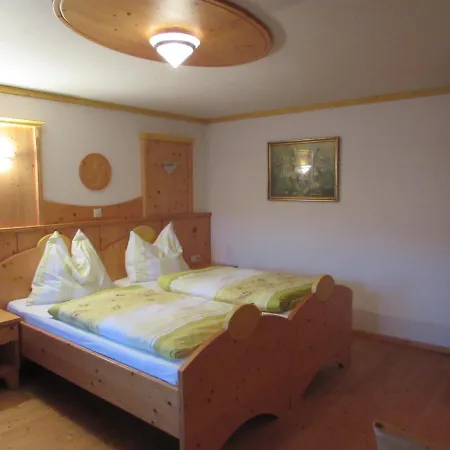 Arkadenhof Fam. Schneider 3* Eichenbrunn