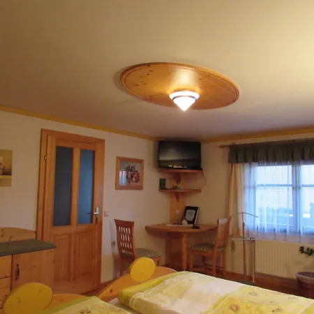 Arkadenhof Fam. Schneider 3*