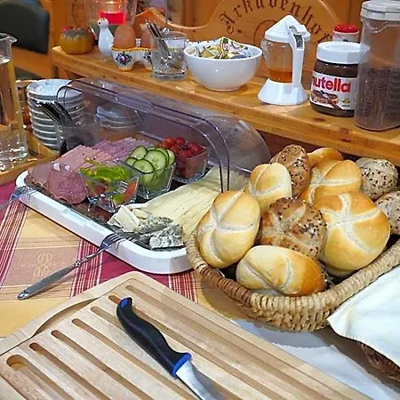 Arkadenhof Fam. Schneider Bed & Breakfast Eichenbrunn