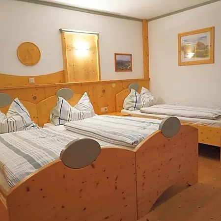 Arkadenhof Fam. Schneider Bed & Breakfast Eichenbrunn