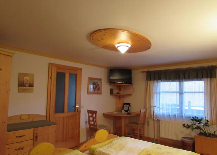 Arkadenhof Fam. Schneider 3*